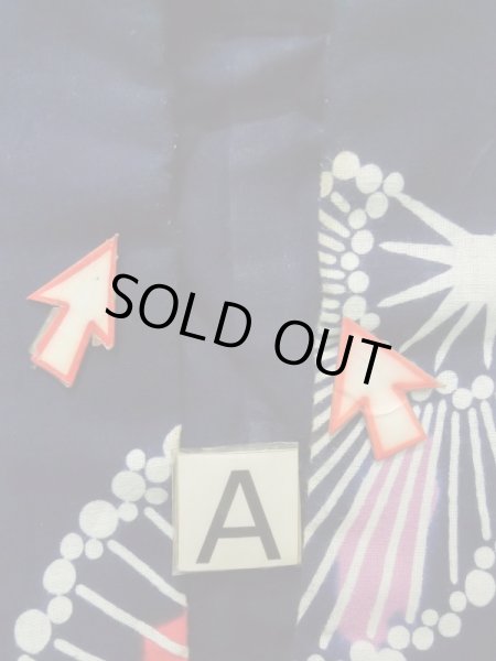 Photo15: K0421D Used Japanese   Indigo Blue Pour Dyed Yukata / Cotton.  paper fan pattern  (Grade D) (15)