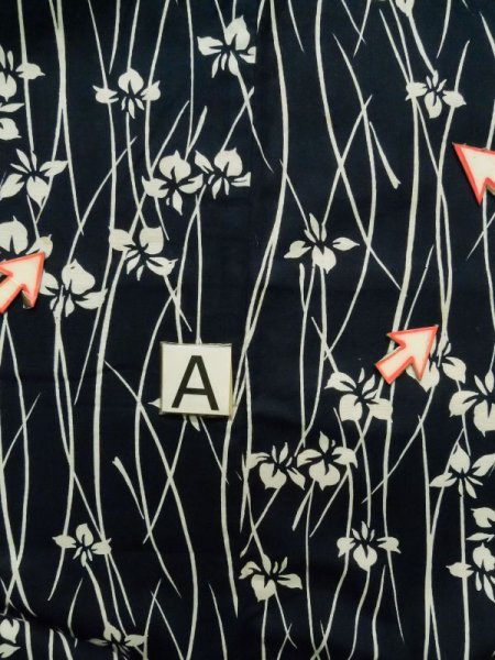Photo15: K0426V Vintage Japanese women   Indigo Blue YUKATA summer(made in Japan) / Cotton. Iris   (Grade C) (15)