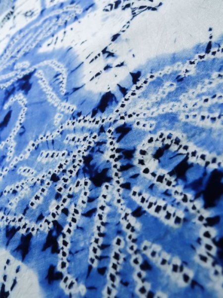 Photo10: K0526C Used Japanese   Blue YUKATA summer(made in Japan) / Cotton. Leaf, Arimatsu-Shibori, made in 1980-1990  (Grade C) (10)
