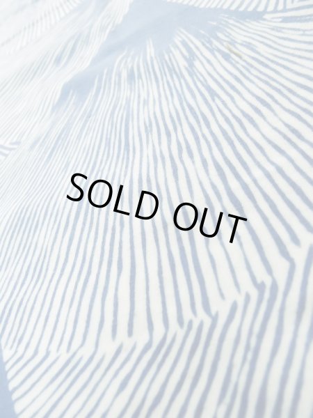 Photo9: K0526D Used Japanese   White YUKATA summer(made in Japan) / Cotton. Abstract pattern made in 1990-2000  (Grade B) (9)