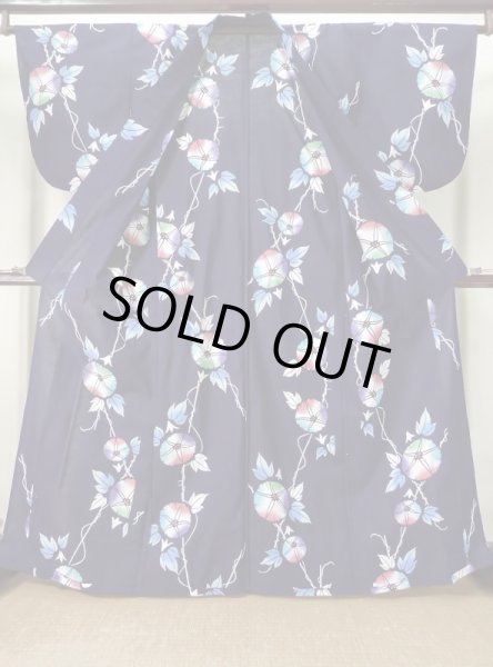 Photo2: K0526P Used Japanese   Indigo Blue Pour Dyed Yukata / Cotton/hemp  morning glory pattern, made in 1970-1980  (Grade C) (2)