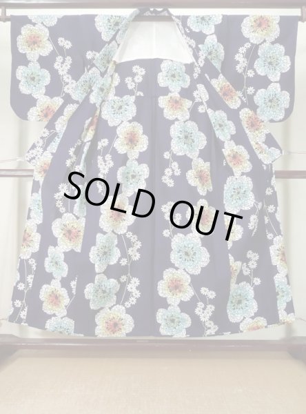 Photo3: K0526U Used Japanese   Indigo Blue Pour Dyed Yukata / Cotton. Flower, made in 1970-1980  (Grade B) (3)