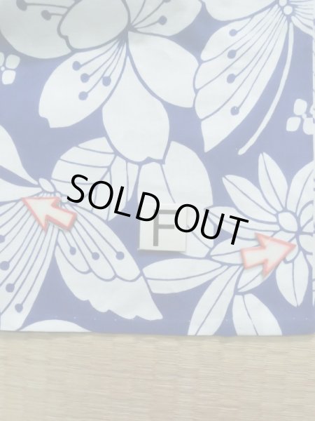 Photo20: K0526X Used Japanese   Blue YUKATA summer(made in Japan) / Cotton. Flower, made in 1980-1990  (Grade C) (20)
