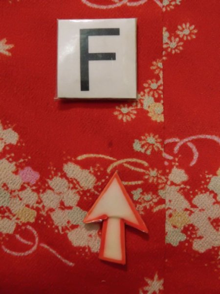 Photo20: K0603D Used Japanese   Red JUBAN undergarment / Silk. Flower, For kids  (Grade C) (20)