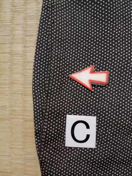 Photo14: K0616C Used Japanese Heather  Black HAORI short jacket / Silk. Dot   (Grade C) (14)