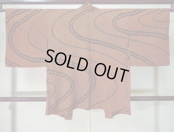 Photo2: Mint K0630H Used Japanese Heather  Orange HAORI short jacket / Silk. Abstract pattern   (Grade A) (2)