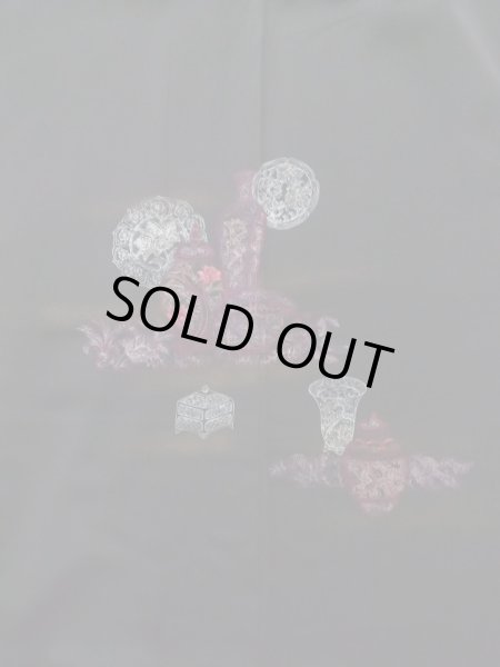 Photo3: K0714A Used Japanese   Black HAORI short jacket / Silk. Chinese flower, pottery pattern  (Grade B) (3)