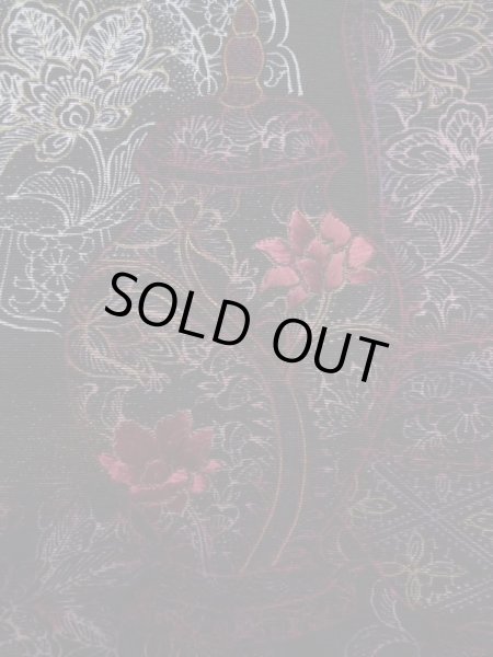 Photo6: K0714A Used Japanese   Black HAORI short jacket / Silk. Chinese flower, pottery pattern  (Grade B) (6)