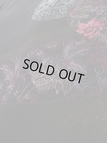 Photo8: K0714A Used Japanese   Black HAORI short jacket / Silk. Chinese flower, pottery pattern  (Grade B) (8)