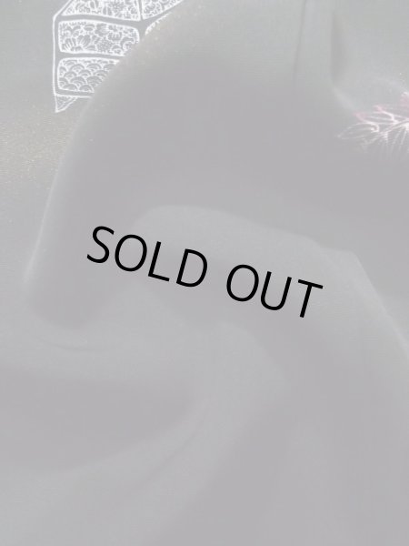 Photo10: K0714A Used Japanese   Black HAORI short jacket / Silk. Chinese flower, pottery pattern  (Grade B) (10)