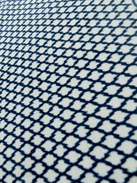 Photo9: K0818R Used Japanese   Blue KOMON dyed / Silk. Pine bark lozenges "Yabane in the circle" family crest as pattern  (Grade B) (9)