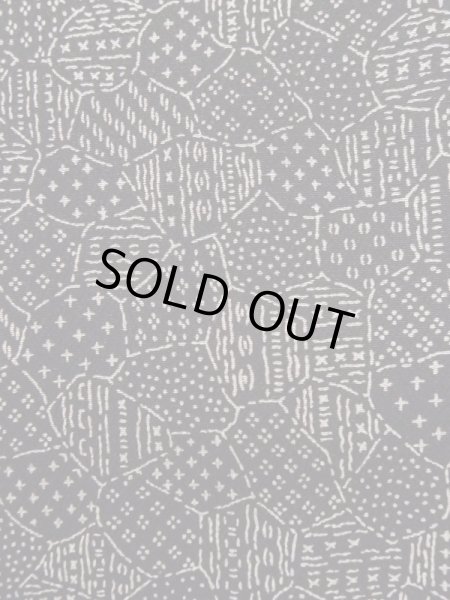 Photo5: K0820K Used Japanese   Black EDO KOMON pattern dyed / Silk. Broken ice pattern,   (Grade C) (5)