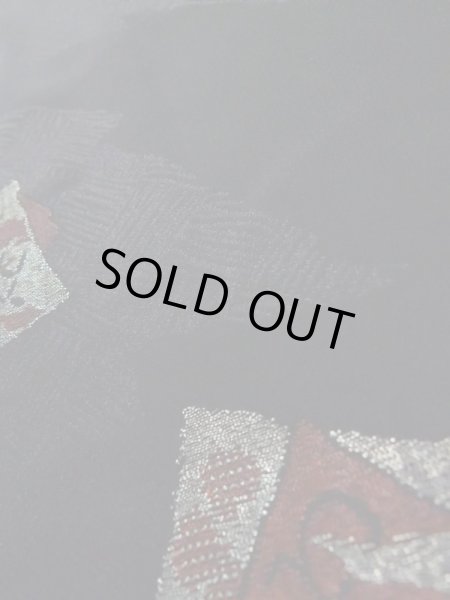 Photo9: K1008J Used Japanese   Black HAORI short jacket / Silk. Arabesque vine,   (Grade B) (9)