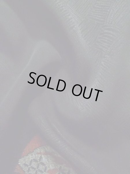 Photo13: K1008J Used Japanese   Black HAORI short jacket / Silk. Arabesque vine,   (Grade B) (13)