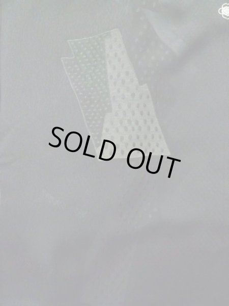 Photo4: Mint K1008S Used Japanese   Black HAORI short jacket / Silk. Abstract pattern   (Grade A) (4)