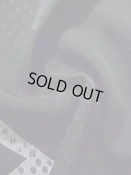 Photo14: Mint K1008S Used Japanese   Black HAORI short jacket / Silk. Abstract pattern   (Grade A) (14)