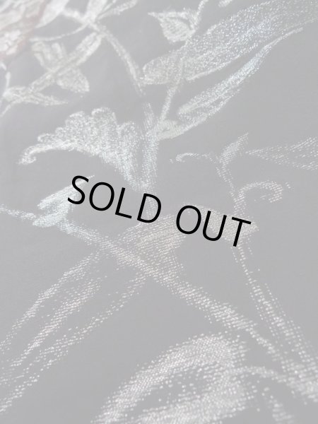 Photo10: K1008U Used Japanese   Black HAORI short jacket / Silk. Flower,   (Grade B) (10)