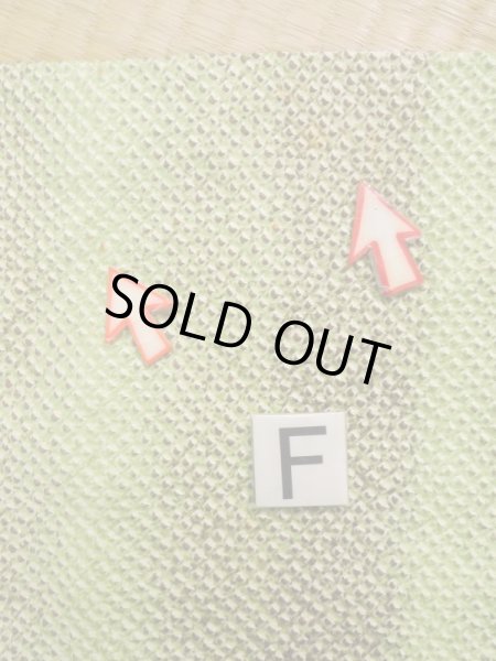 Photo18: K1020B Used Japanese   Brown HAORI short jacket / Silk. Dapple pattern,   (Grade B) (18)