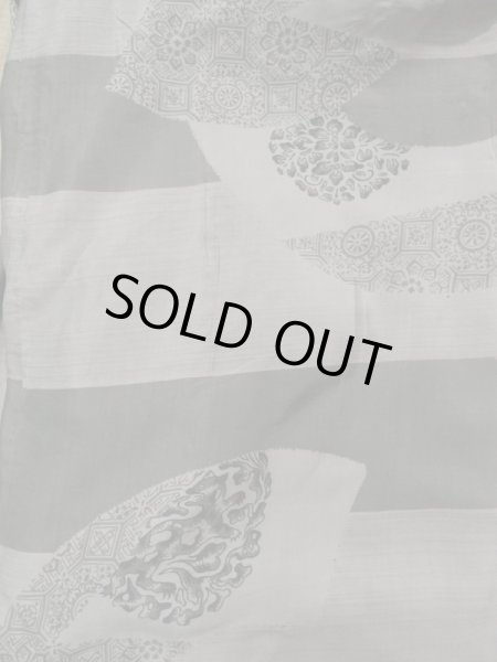 Photo4: K1104J Used Japanese Mens   Brown HAORI short jacket / Silk. Plaid Checks   (Grade D) (4)