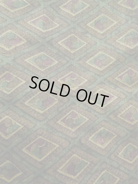 Photo6: K1104Q Used Japanese Mens Dark  Brown HAORI short jacket / Silk. Diamond-shaped flowers Rare pattern, Lining: Chinz pattern  (Grade B) (6)