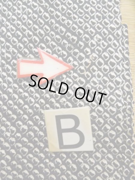 Photo15: K1209R Used Japanese womenHeather  Black HAORI short jacket / Silk. Abstract pattern   (Grade C) (15)