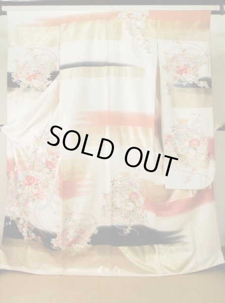 Photo1: K1222B Used Japanese womenPale Light Rose FURISODE long-sleeved / Silk. Peony,   (Grade A) (1)