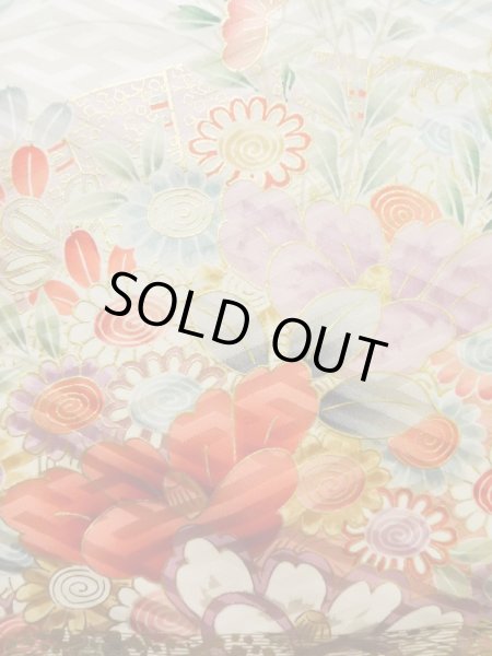 Photo10: K1222B Used Japanese womenPale Light Rose FURISODE long-sleeved / Silk. Peony,   (Grade A) (10)