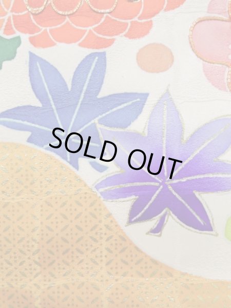 Photo8: K1222E Used Japanese womenPale  Yellowish Green FURISODE long-sleeved / Silk. Chrysanthemum,   (Grade C) (8)