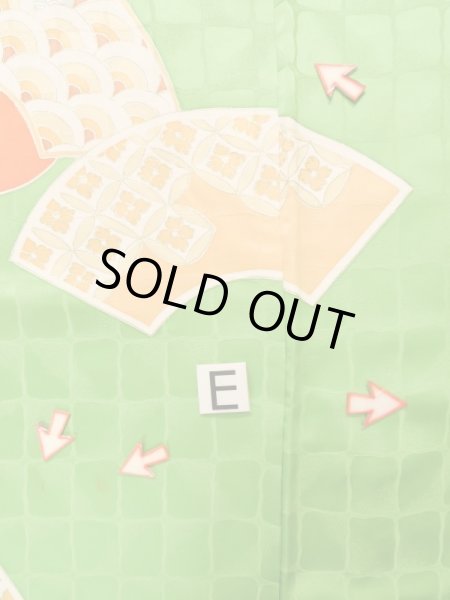 Photo23: K1222E Used Japanese womenPale  Yellowish Green FURISODE long-sleeved / Silk. Chrysanthemum,   (Grade C) (23)