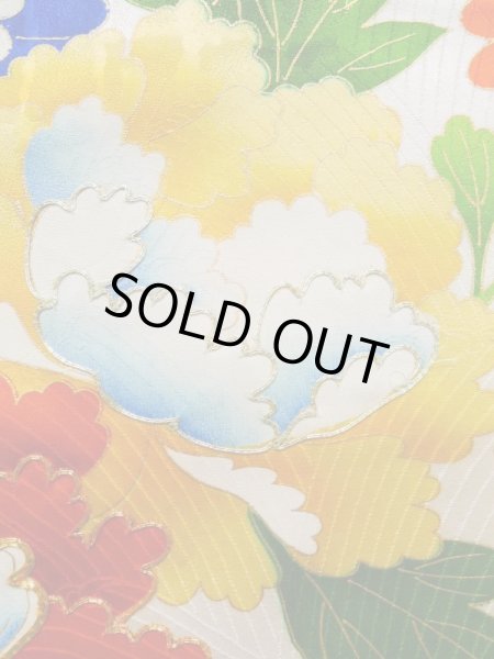 Photo7: K1222I Used Japanese women  Off White FURISODE long-sleeved / Silk. Peony,   (Grade C) (7)