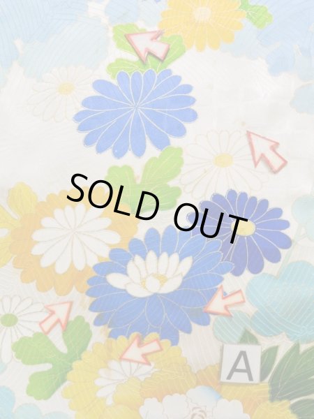 Photo18: K1222I Used Japanese women  Off White FURISODE long-sleeved / Silk. Peony,   (Grade C) (18)