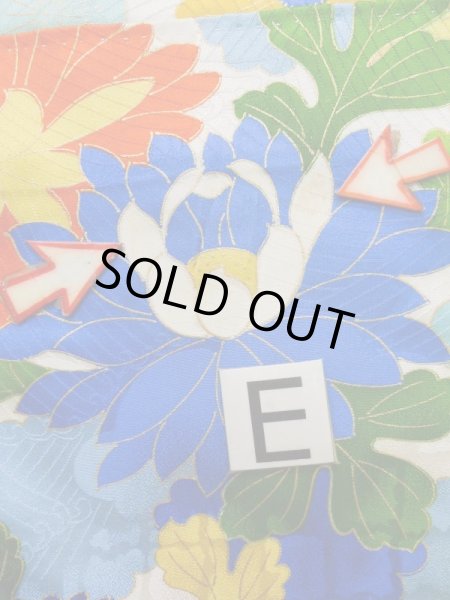 Photo23: K1222I Used Japanese women  Off White FURISODE long-sleeved / Silk. Peony,   (Grade C) (23)