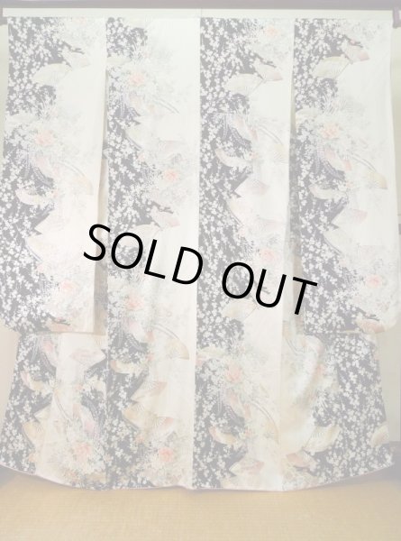 Photo2: K1222J Used Japanese women  Black FURISODE long-sleeved / Silk. Flower, flower cart pattern  (Grade A) (2)