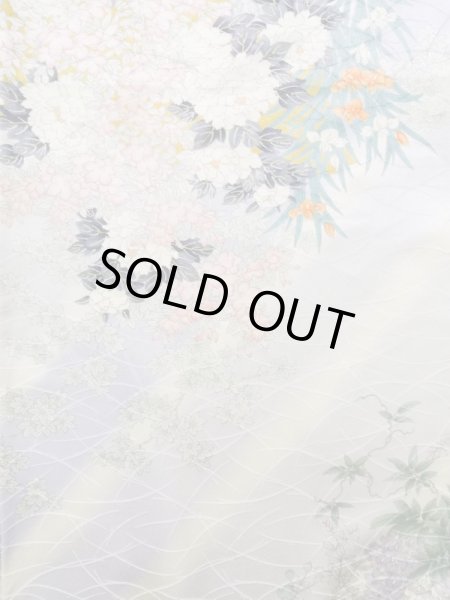 Photo4: K1222M Used Japanese womenLight  Wisteria FURISODE long-sleeved / Silk. Peony,   (Grade C) (4)