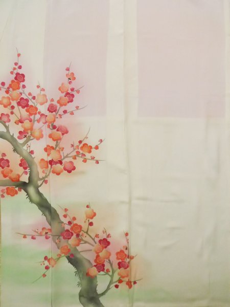 Photo4: L0204A Used Japanese women  White TOMESODE formal / Silk. UME plum bloom,   (Grade C) (4)