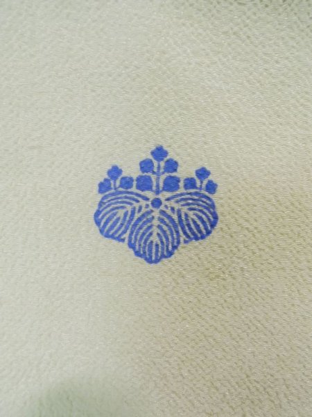 Photo4: L0204B Used Japanese womenLight Sharbet Teal TOMESODE formal / Silk. UME plum bloom   (Grade D) (4)