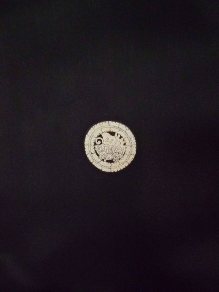 Photo4: L0204E Used Japanese women  Black TOMESODE formal / Silk. Chrysanthemum,   (Grade B) (4)