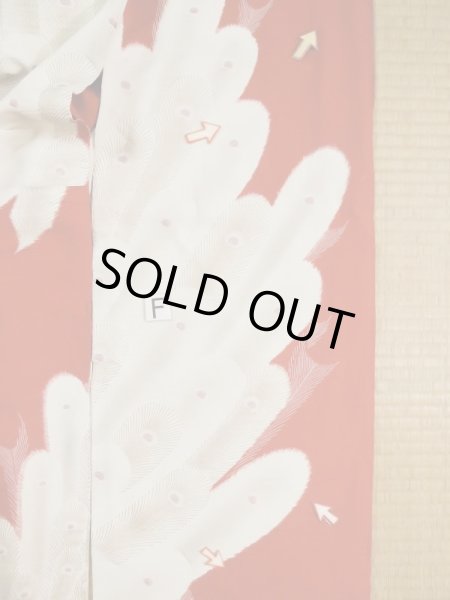 Photo22: L0204K Used Japanese women  Vermilion FURISODE long-sleeved / Silk. Peacock   (Grade C) (22)