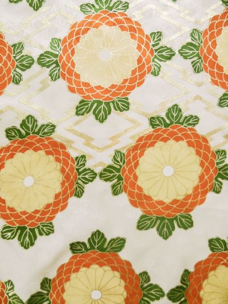 Photo10: L0204P Used Japanese womenShiny  Off White FURISODE long-sleeved / Silk. Chrysanthemum,   (Grade B) (10)