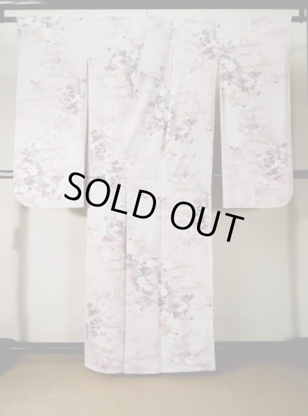 Photo3: Mint L0204S Used Japanese womenPale Light Pink FURISODE long-sleeved / Silk. Flower,   (Grade A+) (3)