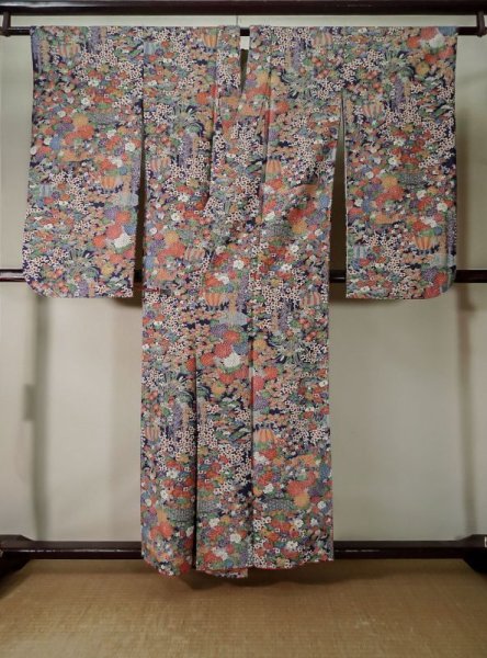 Photo3: L0204Y Used Japanese womenDeep  Purple FURISODE long-sleeved / Silk. Flower,   (Grade B) (3)