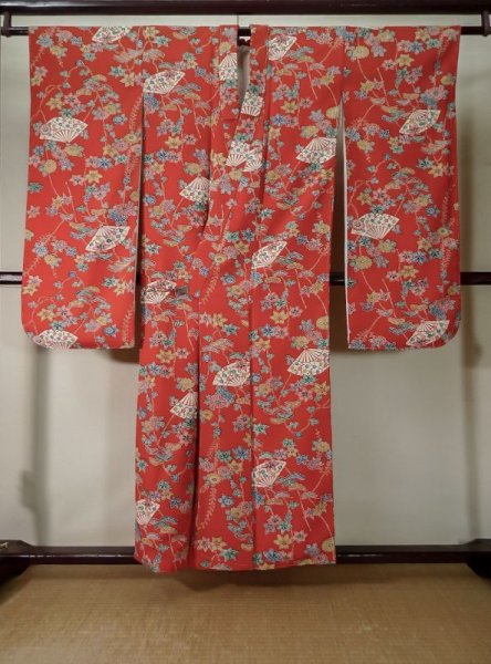 Photo3: L0204Z Used Japanese women  Vermilion FURISODE long-sleeved / Silk. Chrysanthemum,   (Grade A+) (3)