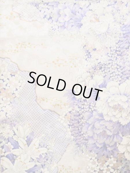 Photo5: L0205A Used Japanese womenShiny  Off White FURISODE long-sleeved / Silk. Flower,   (Grade B) (5)