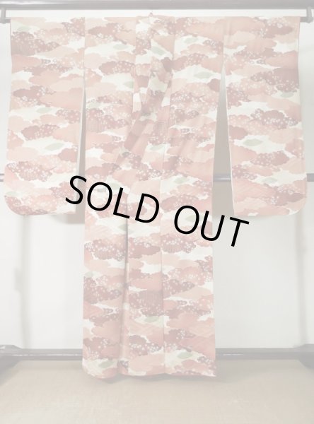 Photo3: L0205B Used Japanese women  Cream FURISODE long-sleeved / Silk. Colud,   (Grade B) (3)