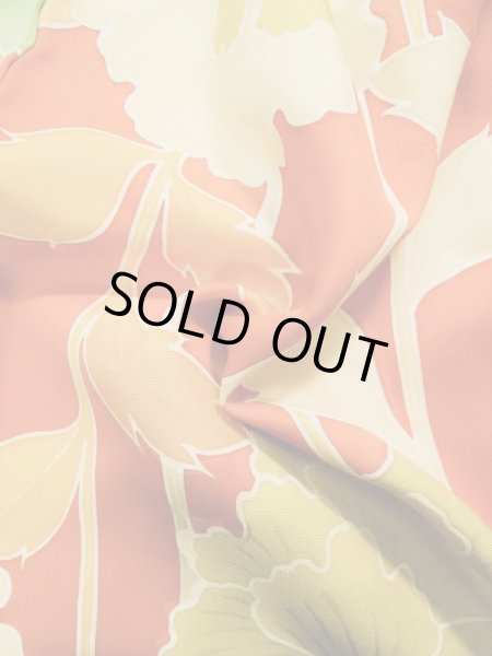 Photo14: L0205D Used Japanese womenCreamy  Orange FURISODE long-sleeved / Silk. Flower, Base woben : Flower and leaf  (Grade B) (14)