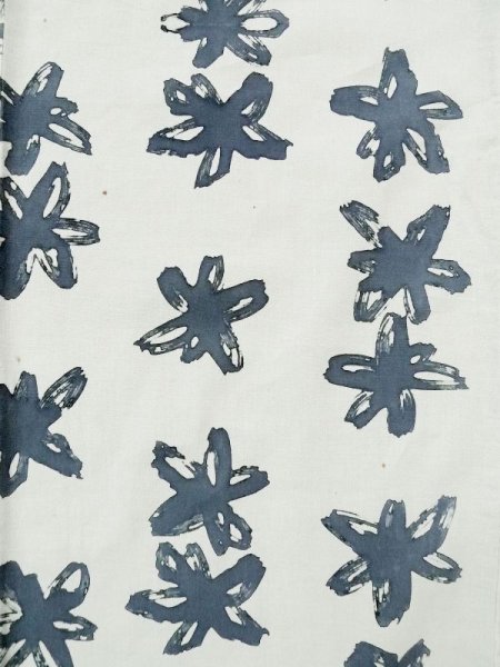 Photo4: L0309C Used Japanese women  Off White YUKATA summer(made in Japan) / Cotton/hemp Flower,   (Grade C) (4)