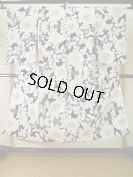 Photo1: L0309M Used Japanese women  Off White YUKATA summer(made in Japan) / Linen. Flower,   (Grade C) (1)