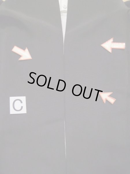 Photo19: L0316C Used Japanese women  Black TOMESODE formal / Silk.  motif: Japanese spiny lobster(rare design), Kotobuki(kanji)  (Grade B) (19)