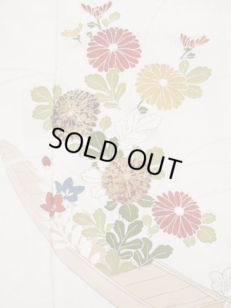 Photo6: L0316G Used Japanese women  Off White HOUMONGI formal / Silk. Chrysanthemum,   (Grade C) (6)