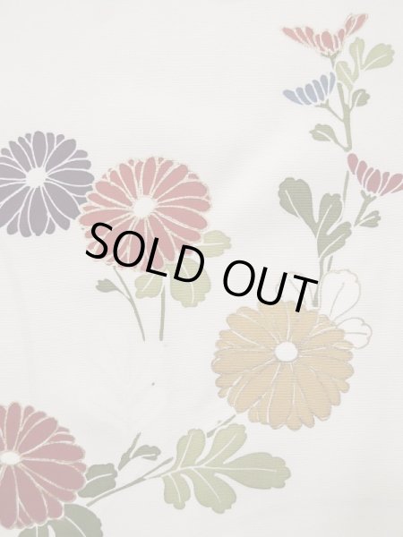 Photo8: L0316G Used Japanese women  Off White HOUMONGI formal / Silk. Chrysanthemum,   (Grade C) (8)